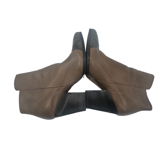 Donald J Pliner Taupe Leather Volt Snakeskin Ankle Booties Size 8 Women's - Picture 6 of 11